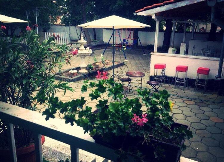 Hotel Shterev Szopot Kültér fotó