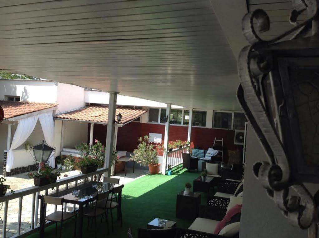 Hotel Shterev Szopot Kültér fotó