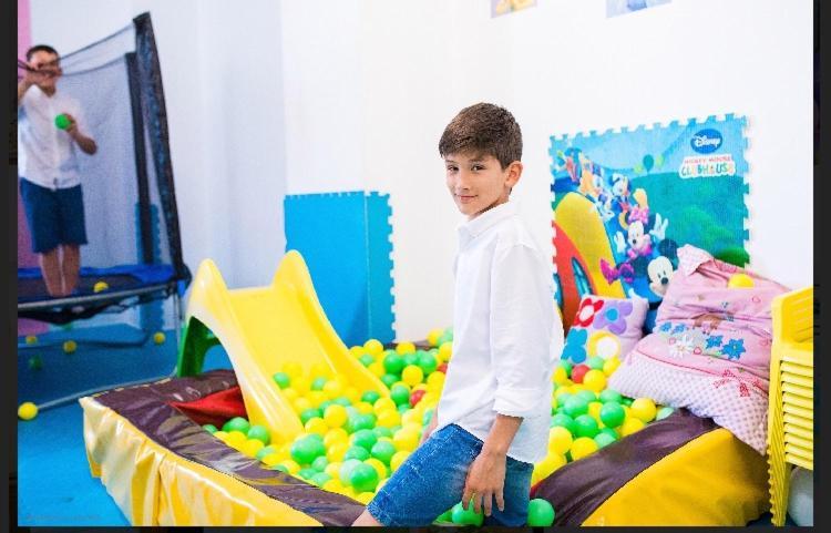 Hotel Shterev Szopot Kültér fotó